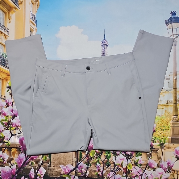 Vuori Other - Vuori Men's Light Gray Chinos Pants 34x30